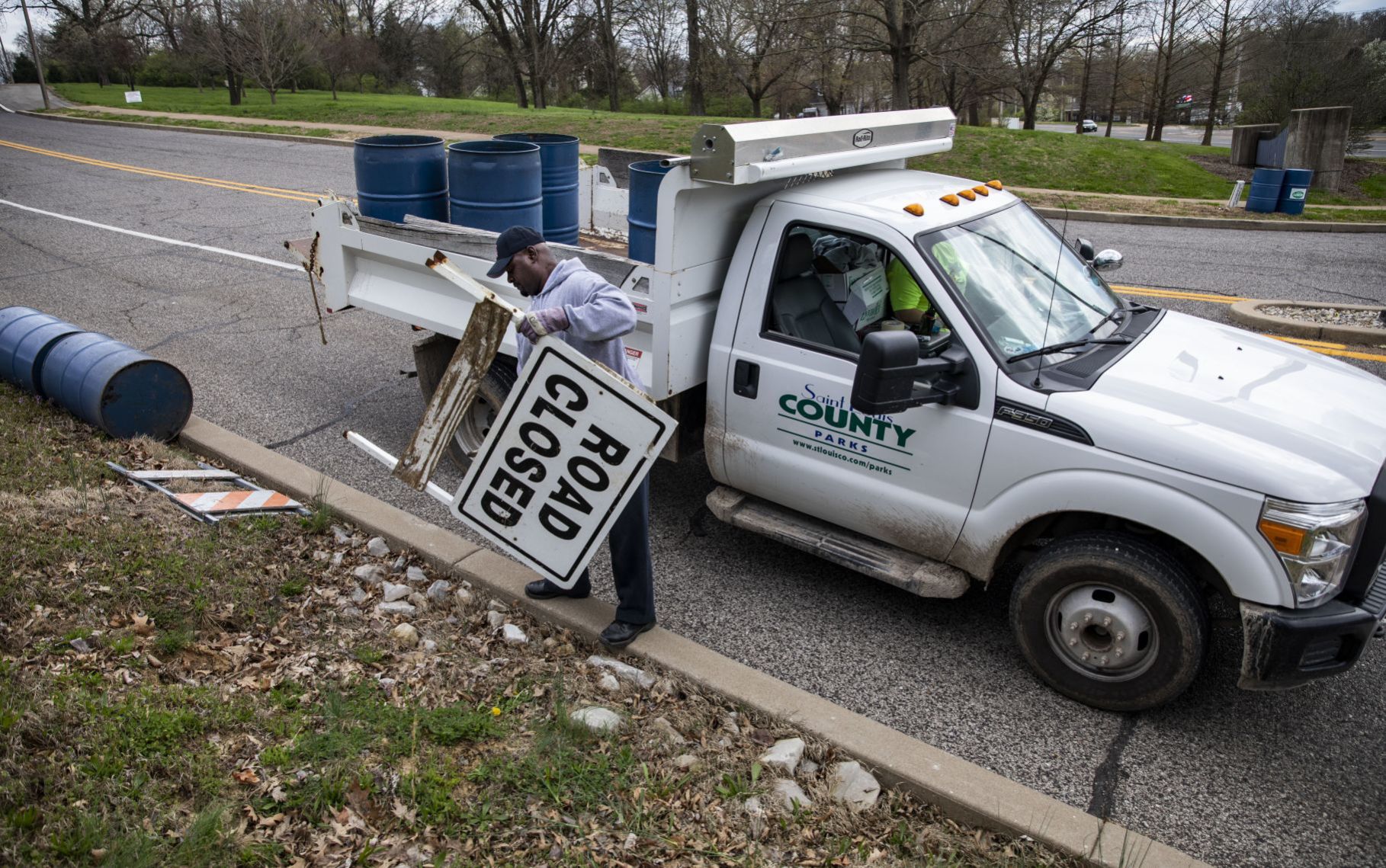St. Louis County closes the parks